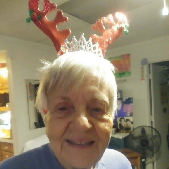 Be kind 2one another❤ - Picture 2 of 8